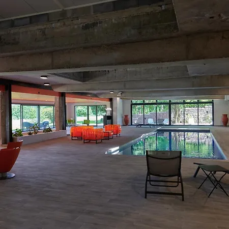 別荘 2 Bedroom Gite-cottage- Chateau De *