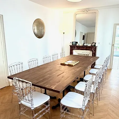 Casa vacanze Vichy - 4 Chambres, Situé Dans Le Parc Du Château De *